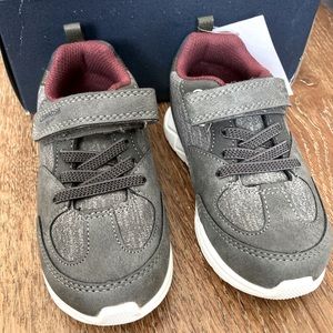 Brand new in box Toddler Tennis Shoes